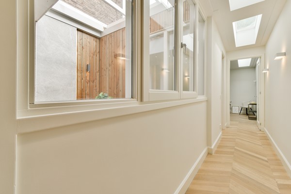 Medium property photo - Kanaalstraat 151H, 1054 XD Amsterdam